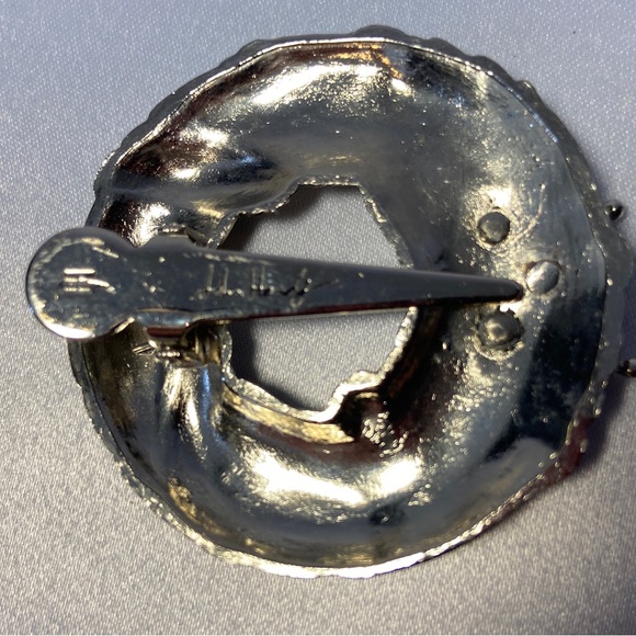 1990’s Christmas Package Designer Pins - Picture 12 of 16